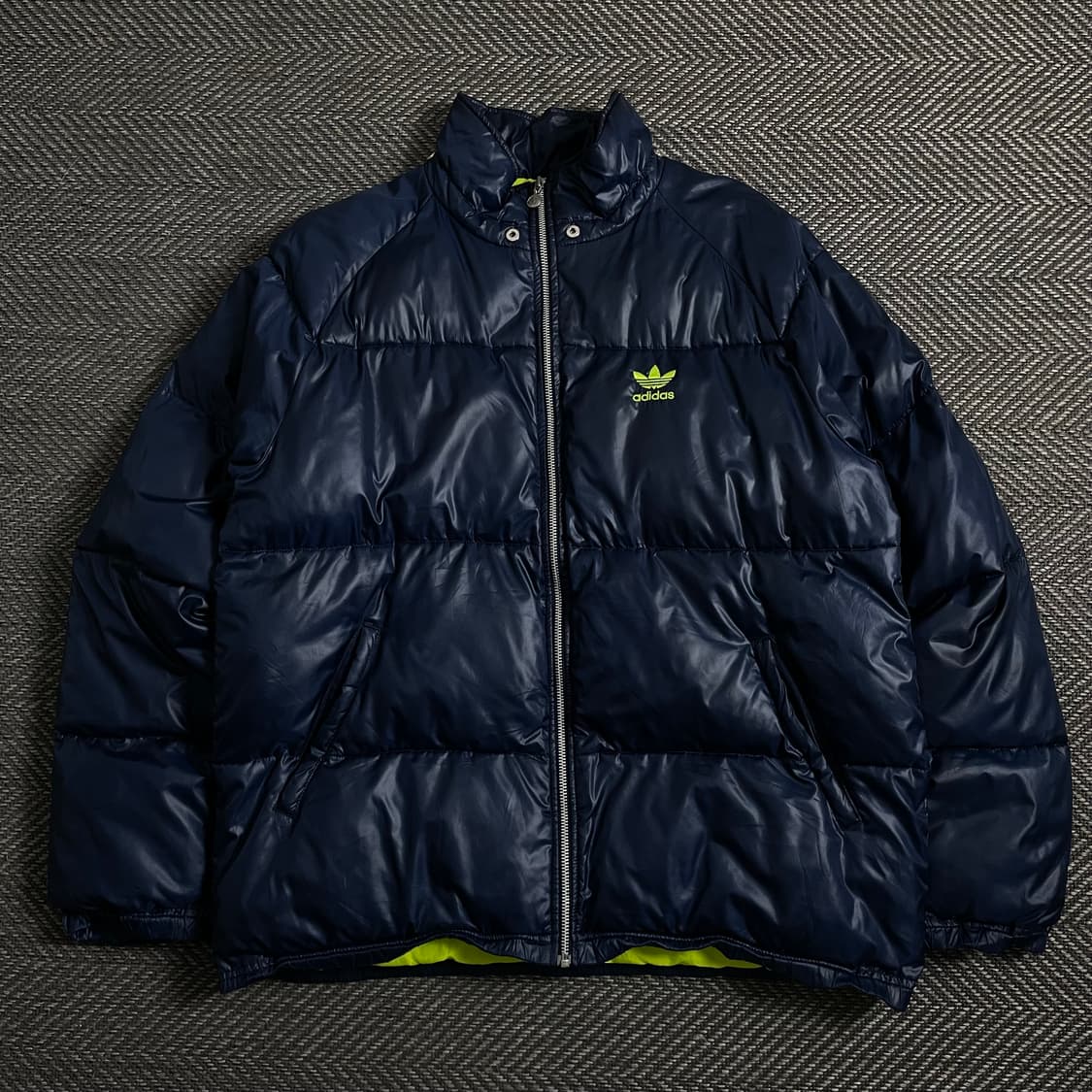 00s 아디다스 네온 자수로고 네이비 패딩 점퍼o 4276 상품이미지1