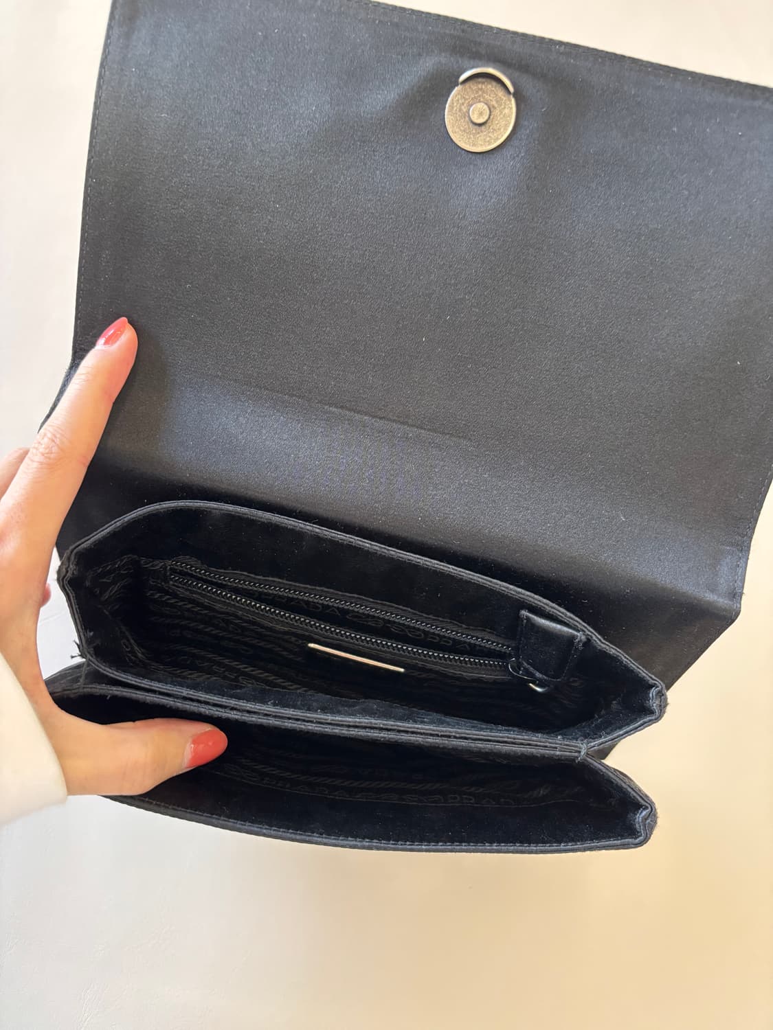 프라다 미니백 상품이미지2