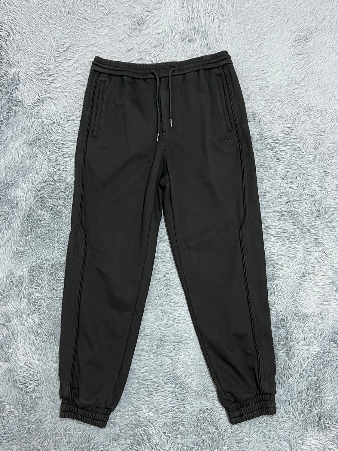 (정품)준지 23FW 블랙 조거팬츠 44 상품이미지1