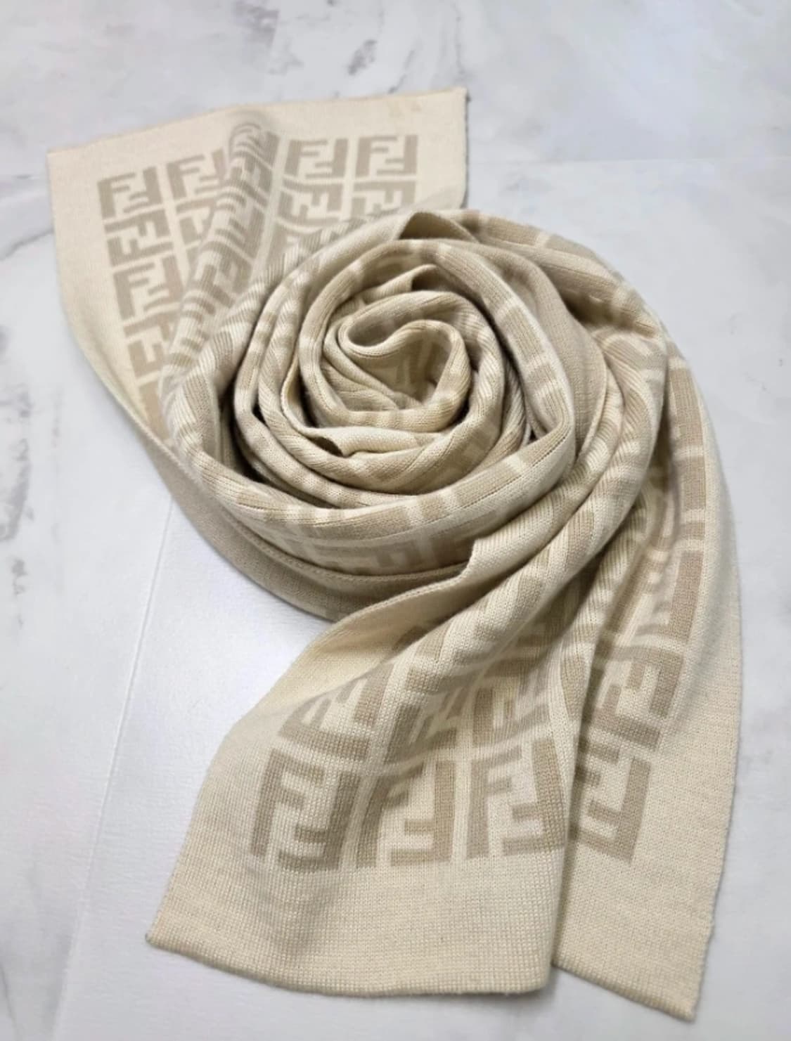 정품 펜디 FF 로고 울 머플러 아이보리 상품이미지5