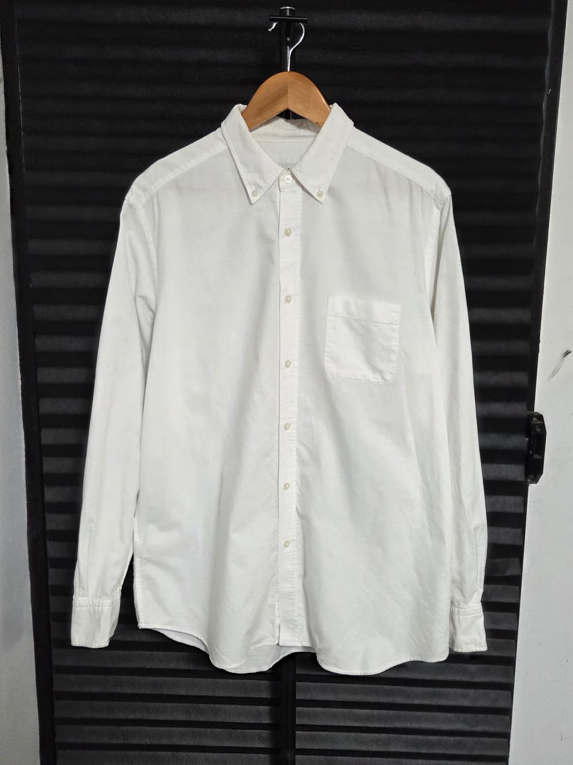 [마시모두띠] 파이니스트 패브릭 버튼다운 코튼 셔츠 | 00220 상품이미지1