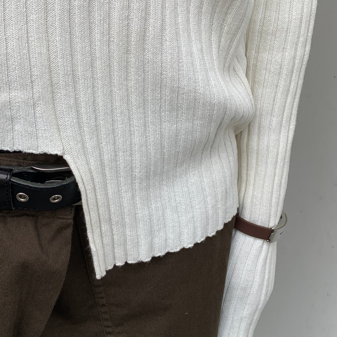 헬무트랭 언발란스컷 오프숄더 상품이미지4