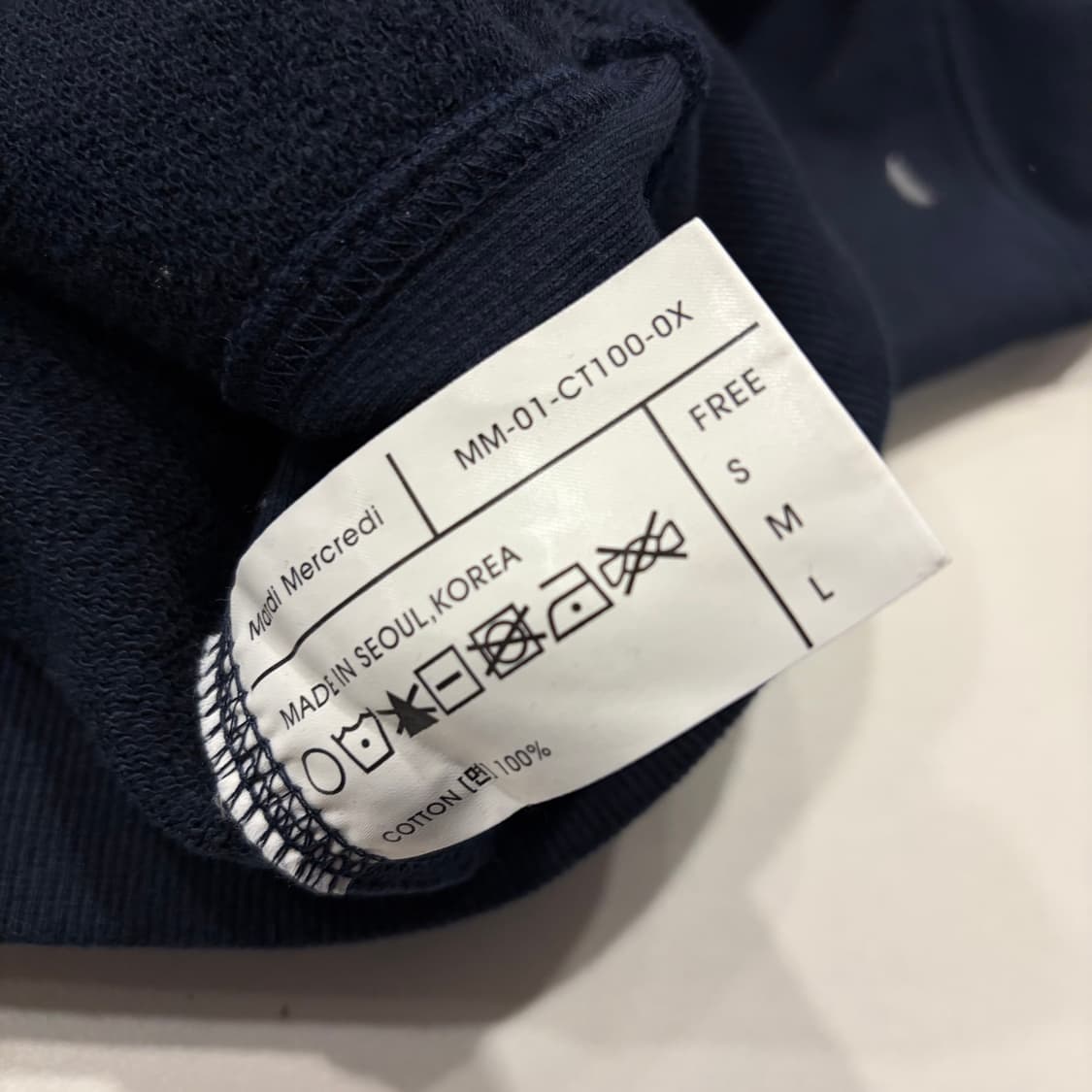 마르디 메크르디 플라워 맨투맨 네이비 핑크 C291 상품이미지6