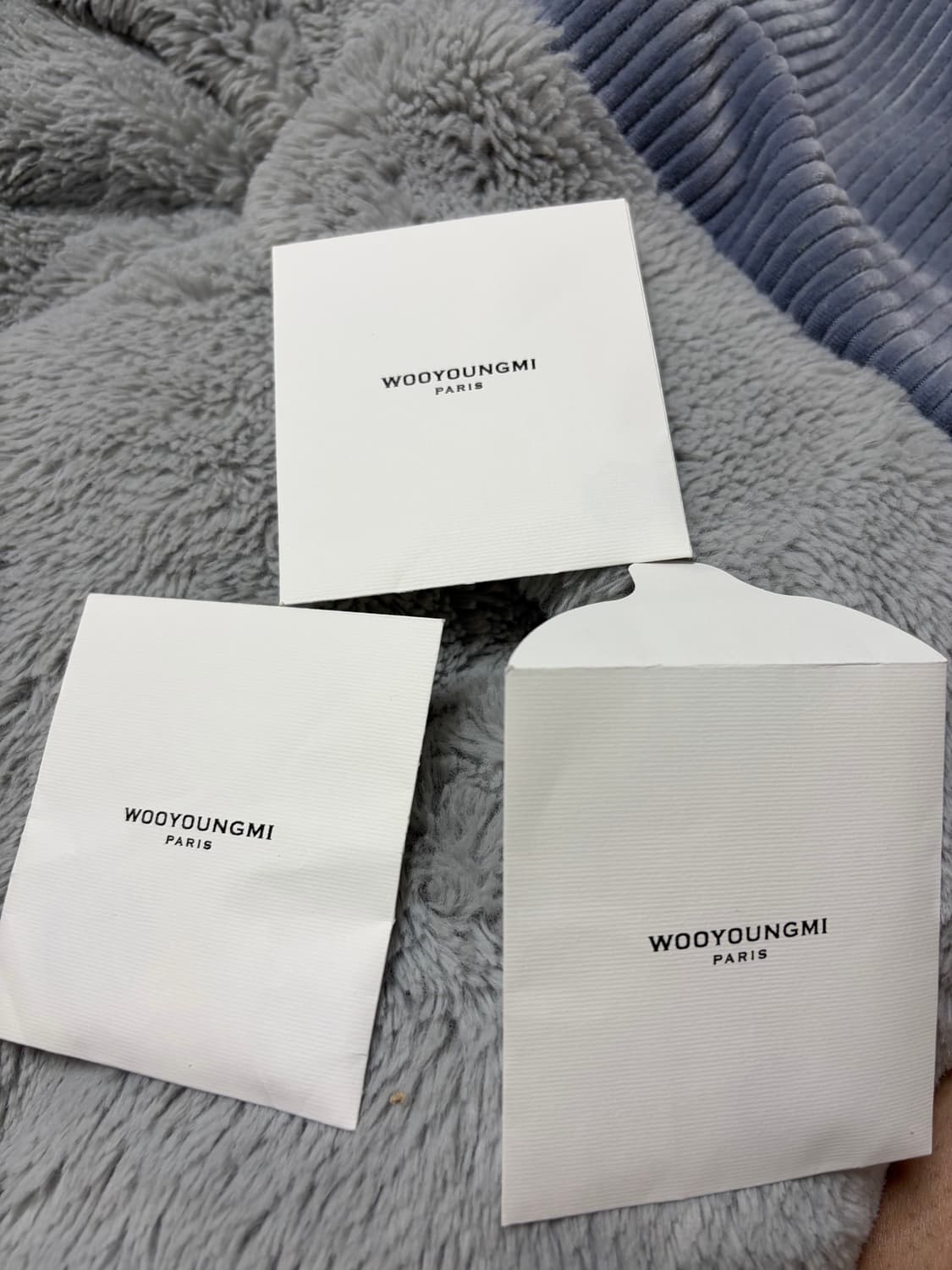 우영미 24ss 투턱 울 와이드 팬츠 블랙 46size 상품이미지6