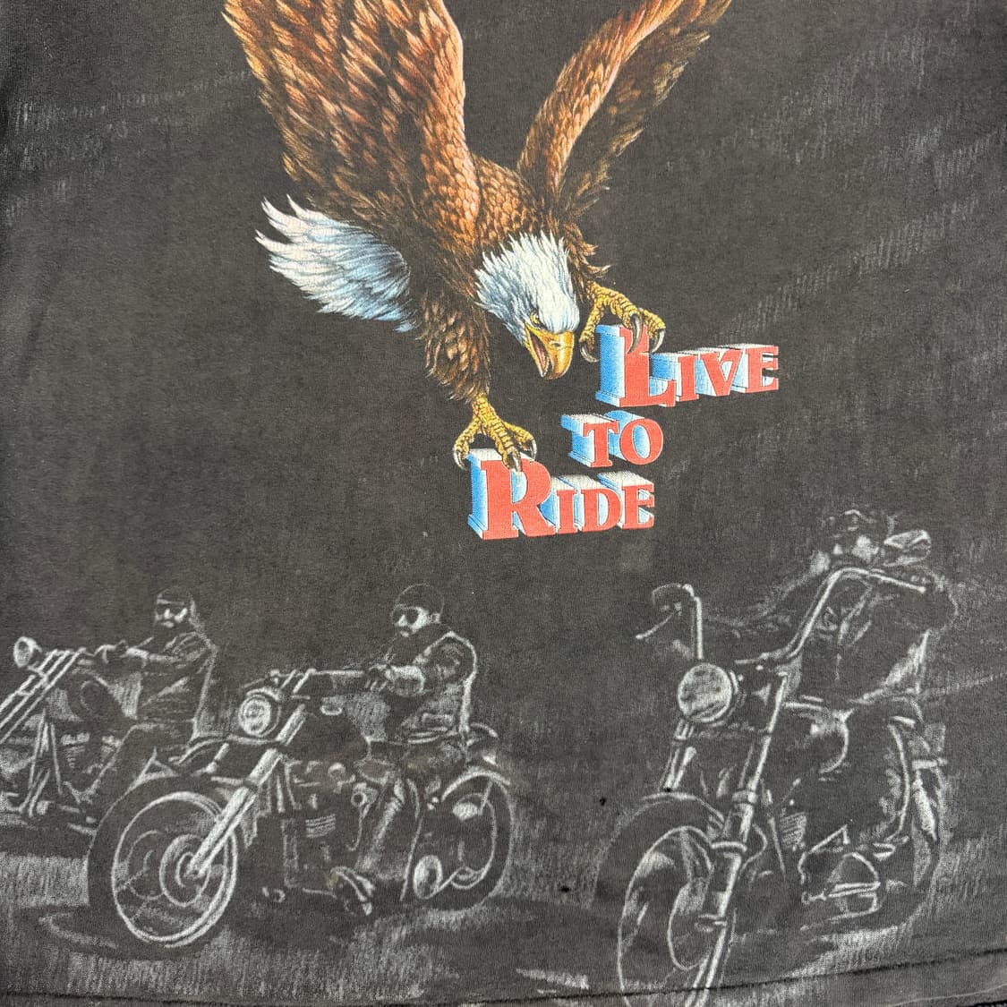 빈티지 90s 3D Emblem AOP 티셔츠 상품이미지3