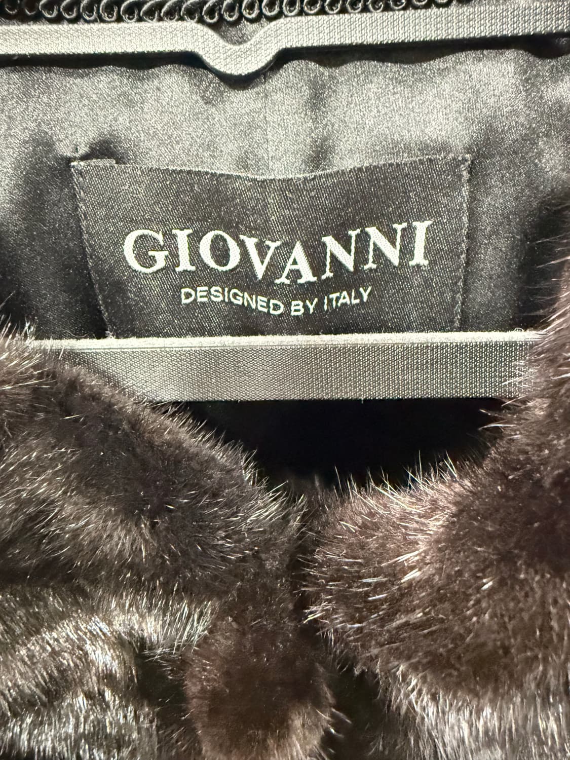 지오바니 블랙 밍크 코트 55 상품이미지3