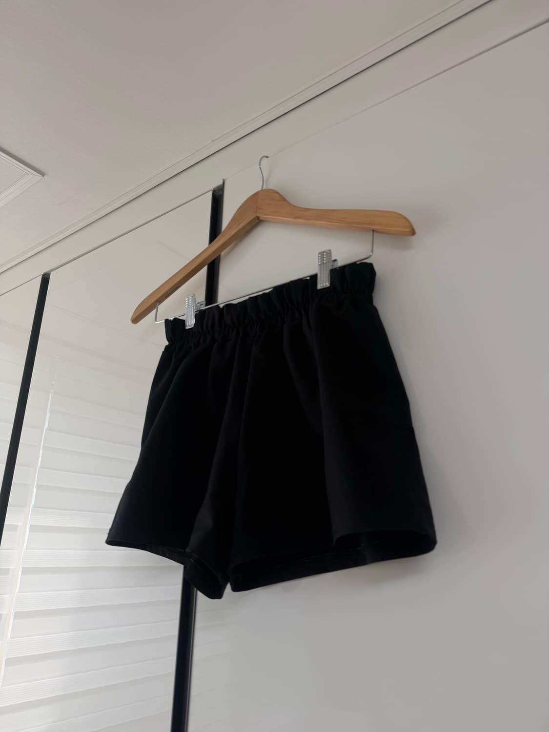 블랙밴딩팬츠 상품이미지2