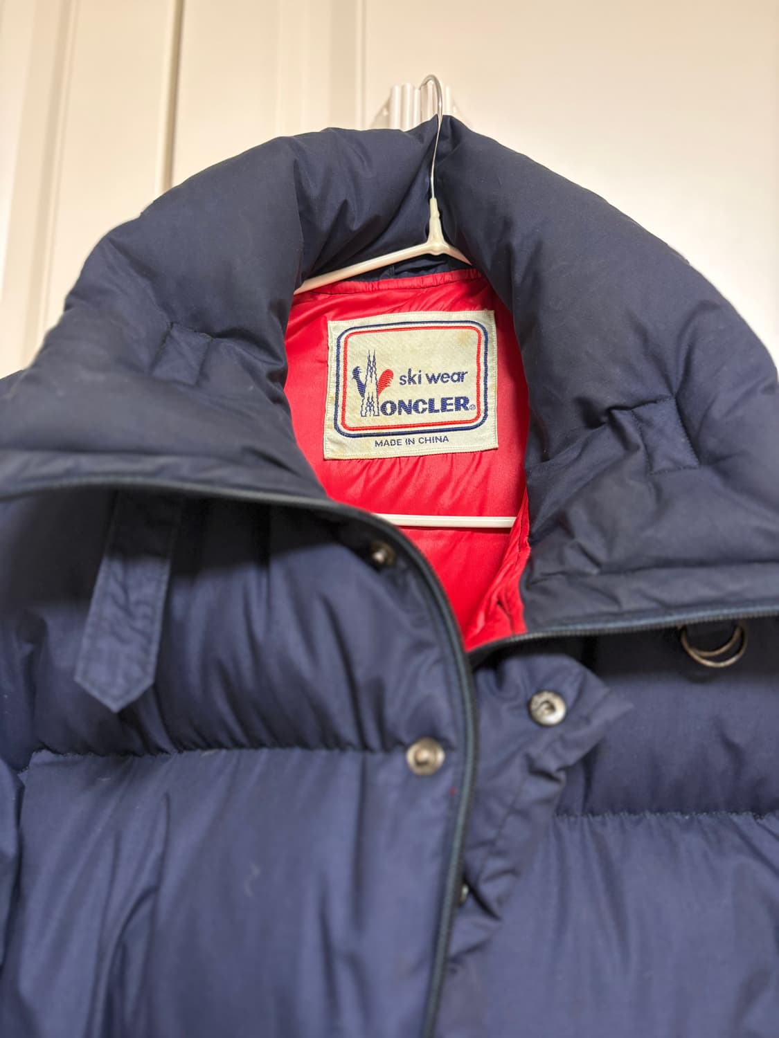 몽클레어 빈티지 무광 네이비 패딩 상품이미지8