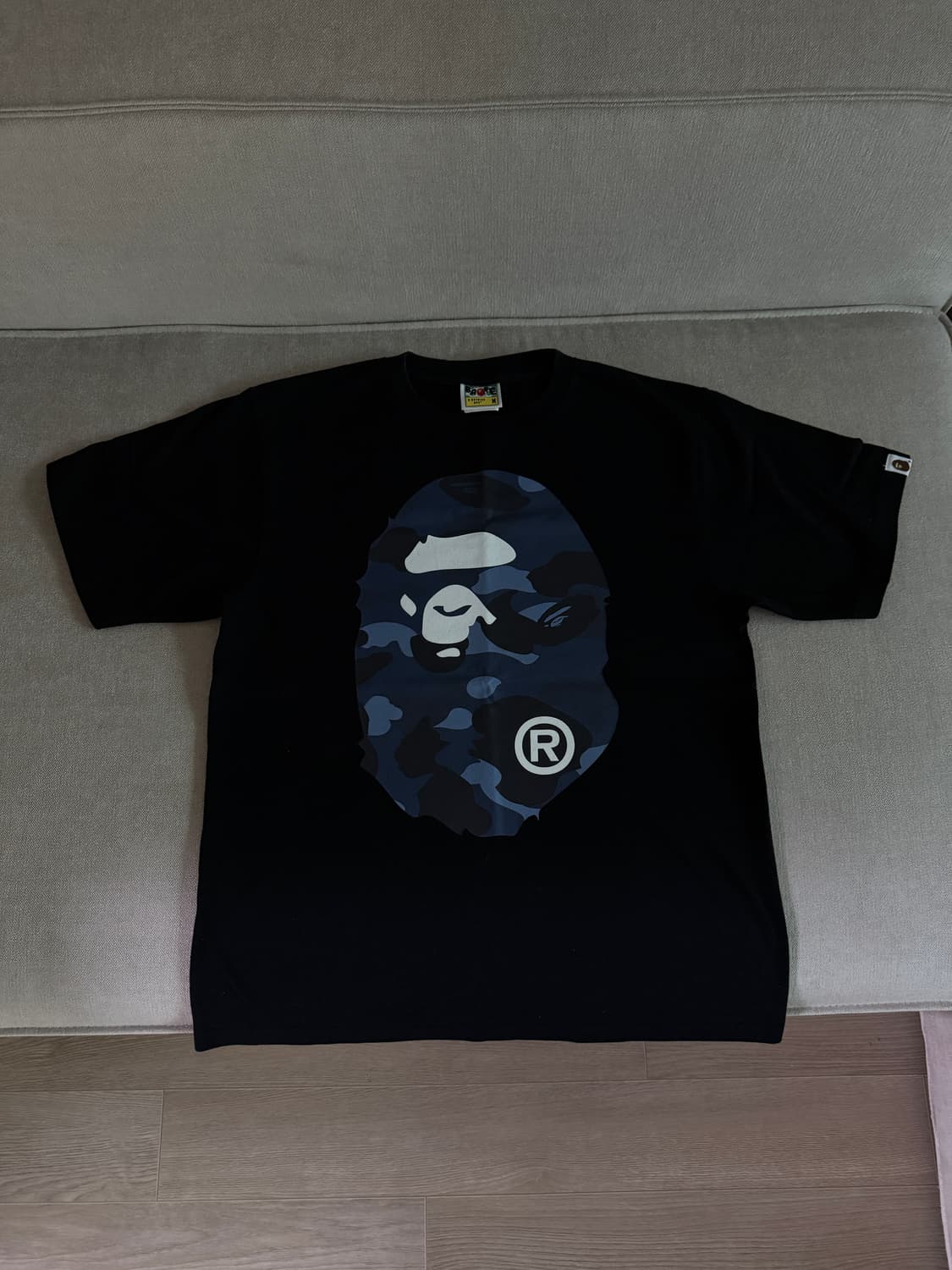 BAPE 베이프 컬러 카모 빅 에이프 헤드 티셔츠 상품이미지1
