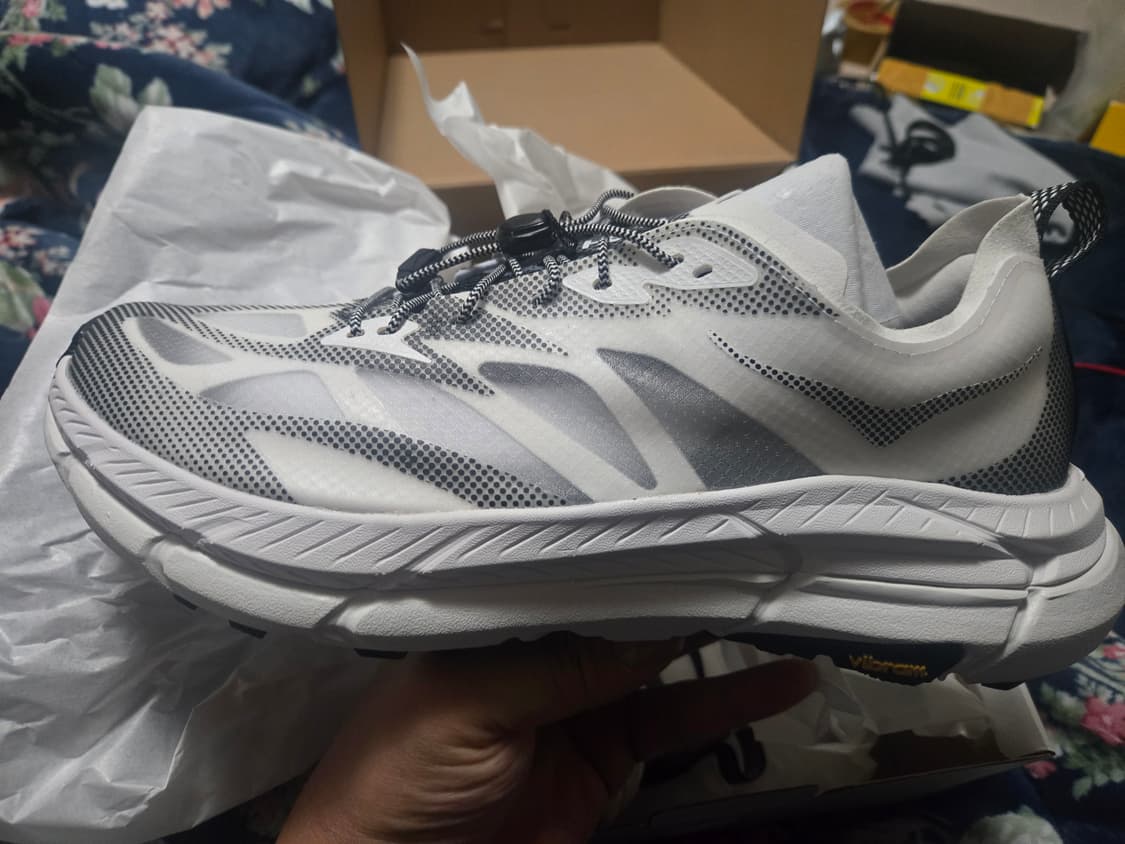 (새상품)EQL정품 호카 마파테 스피드4 285 런닝화팝니다 상품이미지5