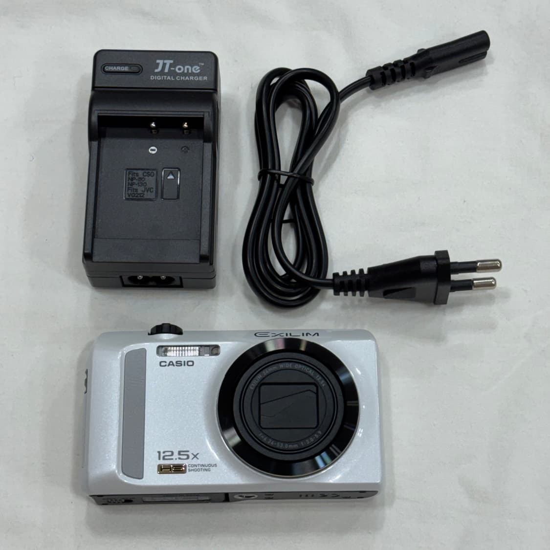 작례⭕️ 카시오 엑슬림 Casio Exilim EX-ZR200 화이트 디 상품이미지10