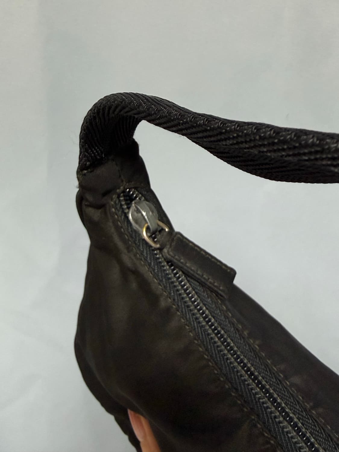 프라다 리나일론 호보백 상품이미지4