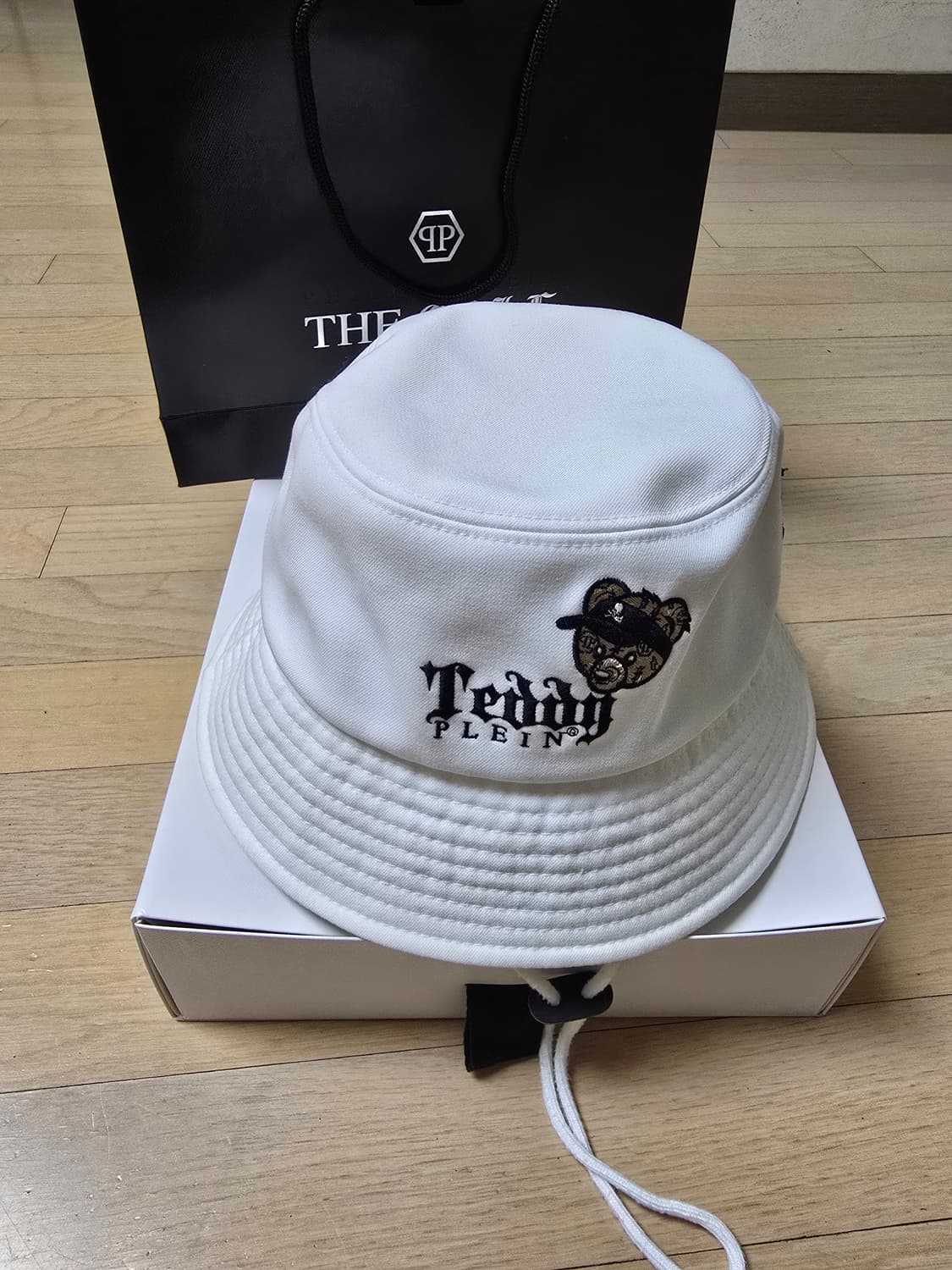 필립플레인 테디 버킷햇 상품이미지1