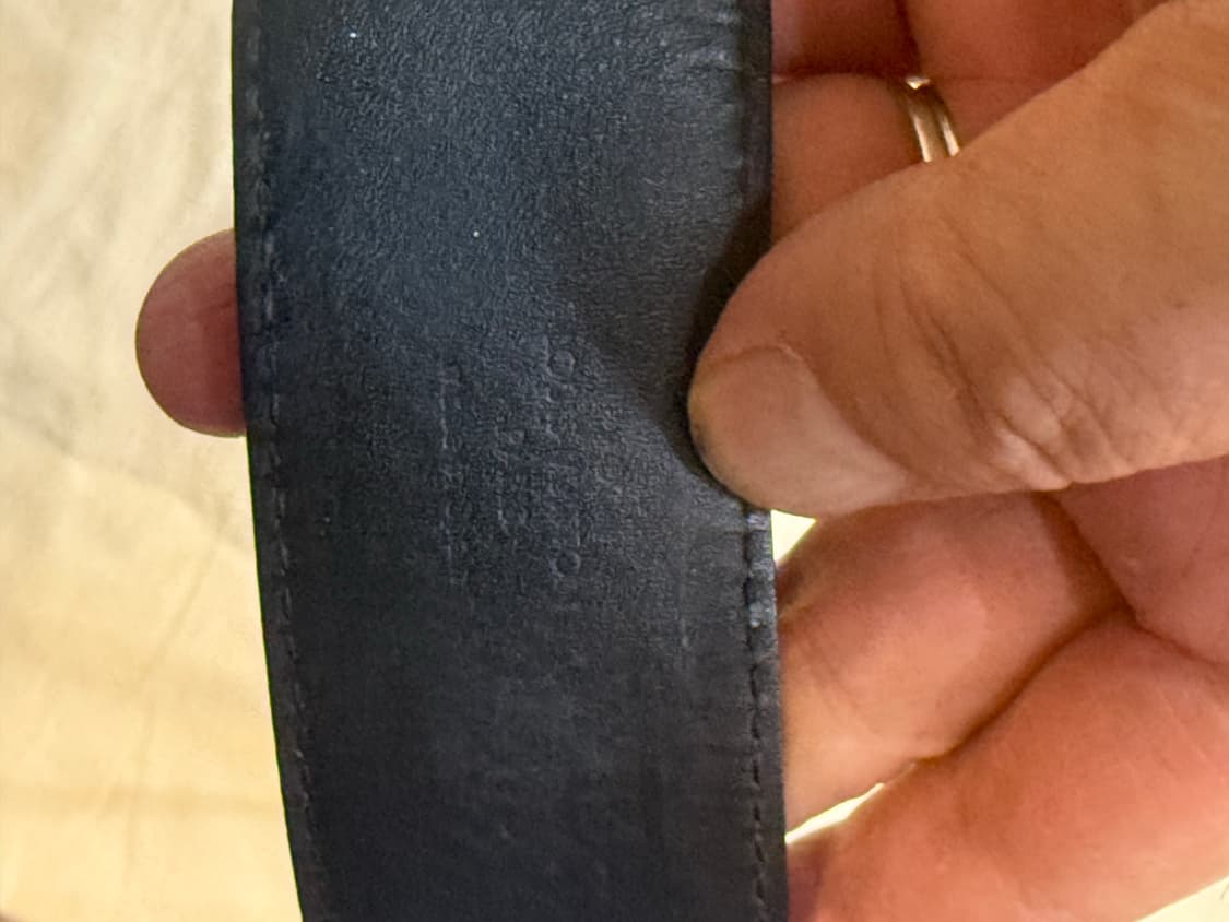 정품 루이비통 이니셜 카본 다미에 벨트 팝니다 상품이미지4