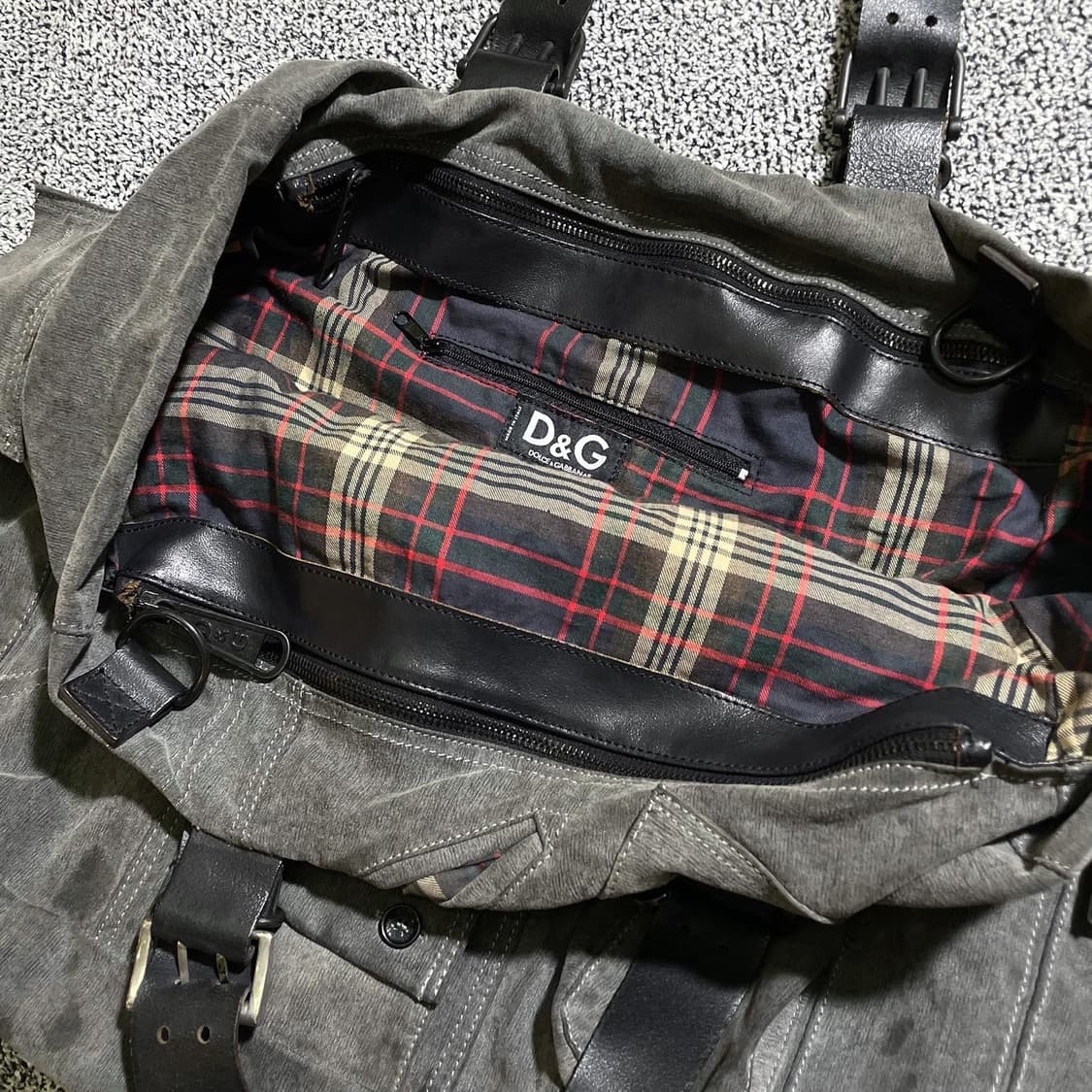 D&G 돌체 앤 가바나 포켓 레더 핸들 토트백 상품이미지7