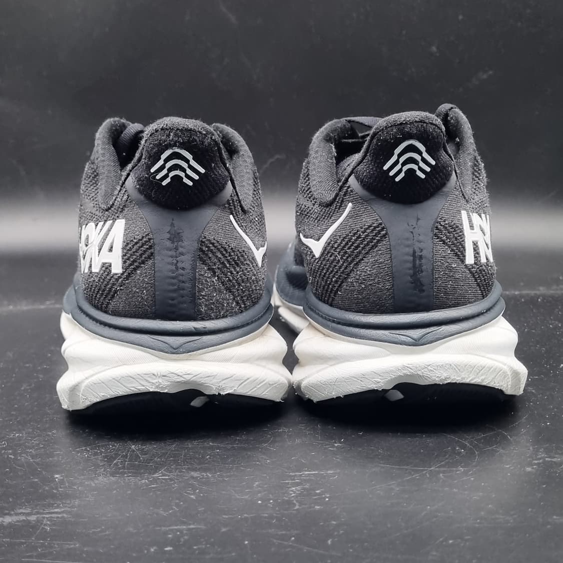 호카 클리프톤 남성런닝화 300 상품이미지4