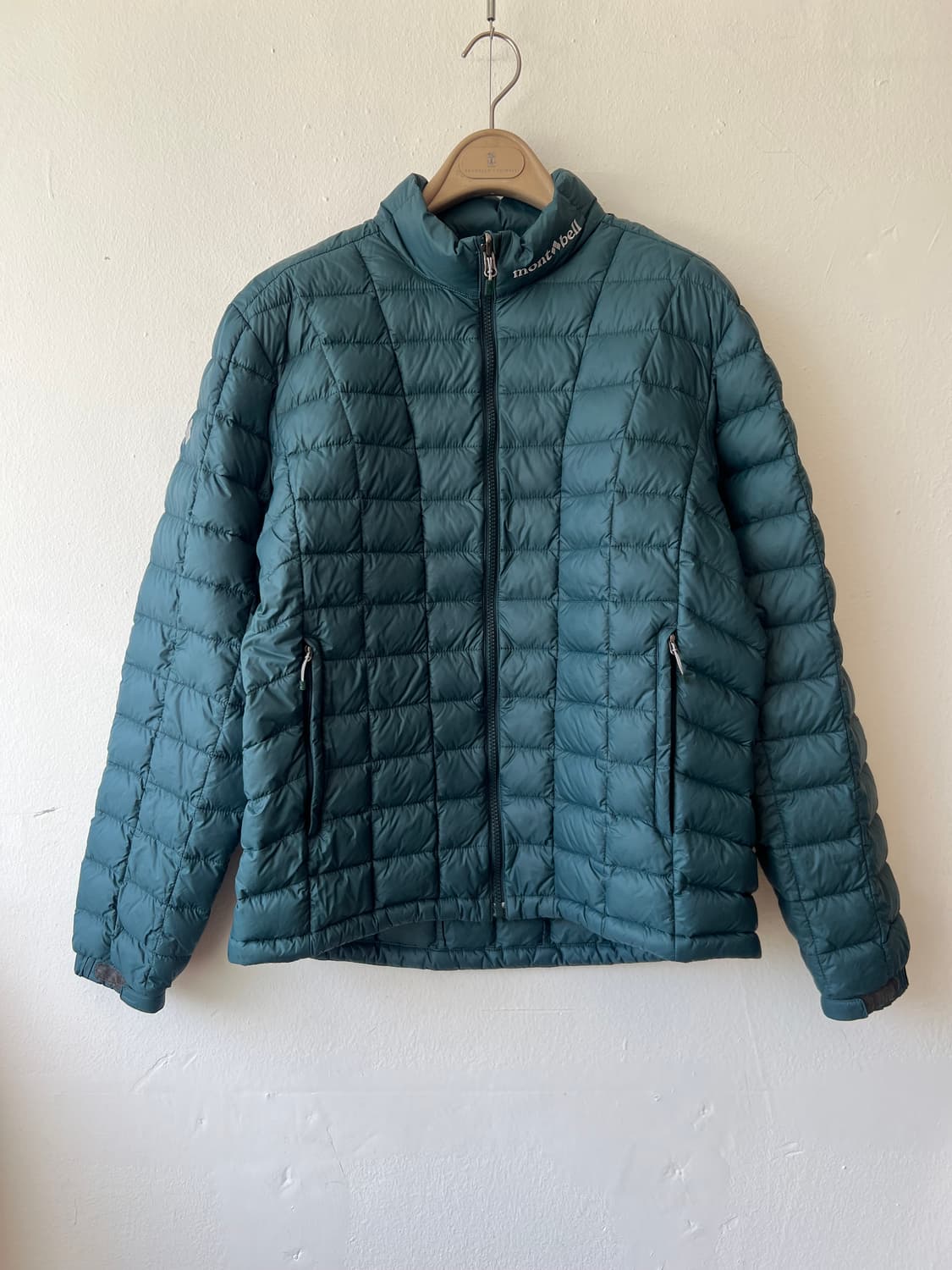 몽벨 남성 그린 구스다운패딩 간절기점퍼 상품이미지2