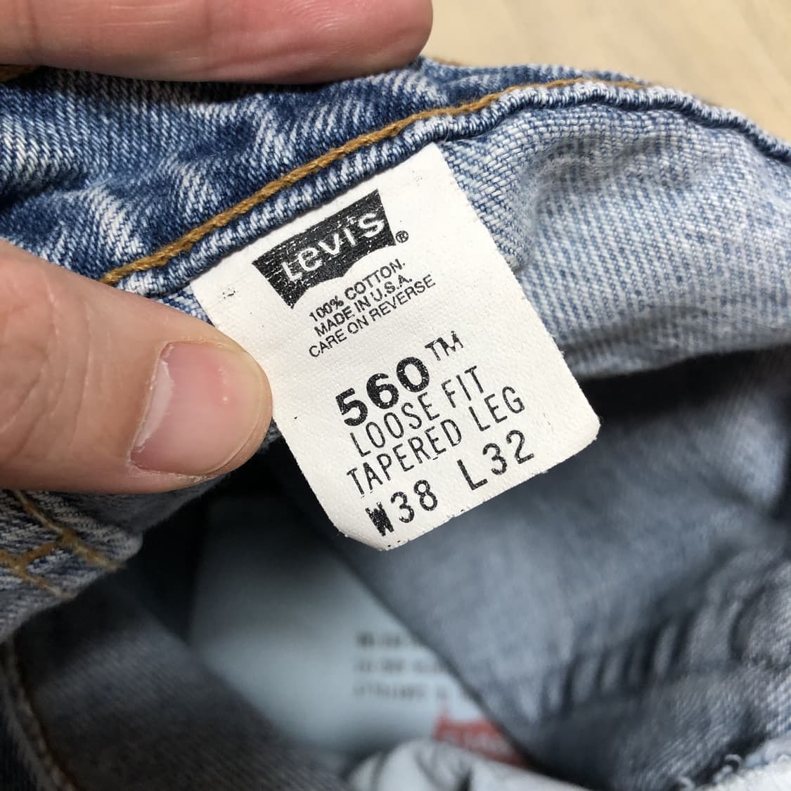 (36) 90's 리바이스 미국제 560 루즈핏 테이퍼드 연청 데님 상품이미지4
