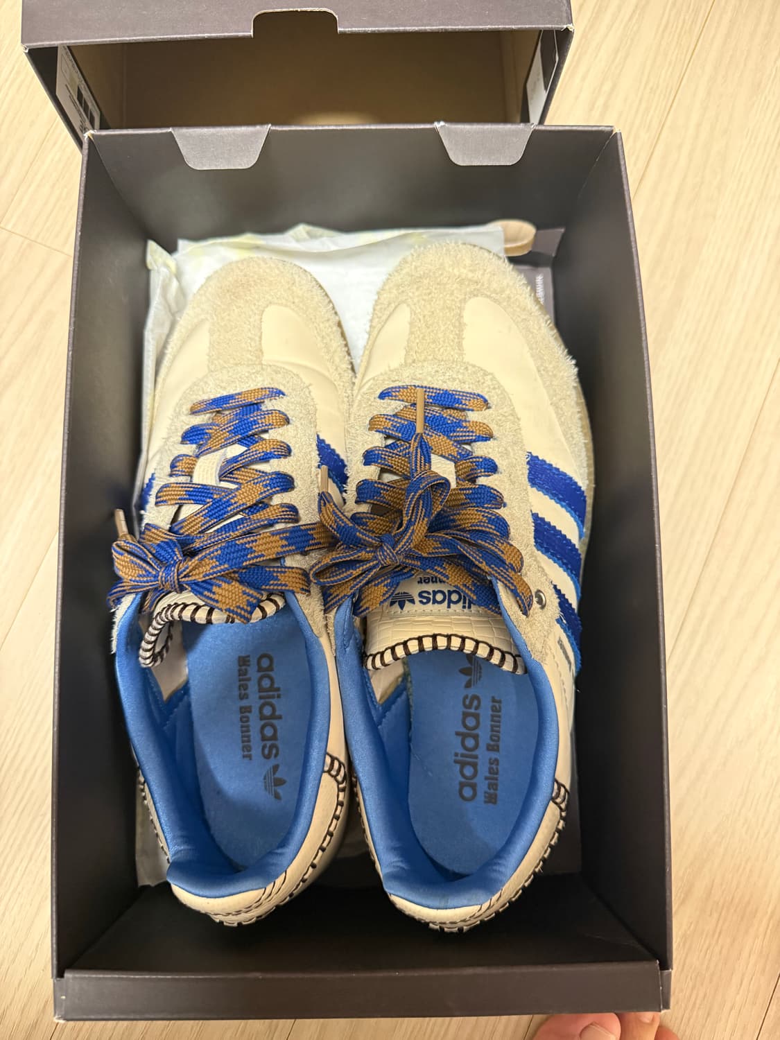 아디다스 x 웨일스 보너 삼바 원더 클레이 로얄 블루 245 상품이미지2