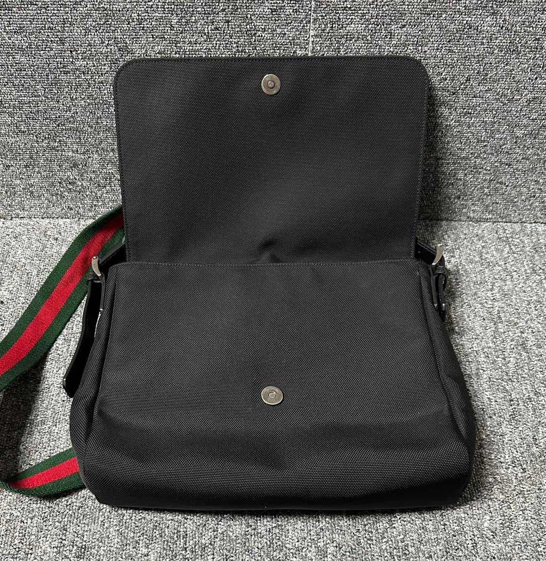 구찌 메신저백  상품이미지5