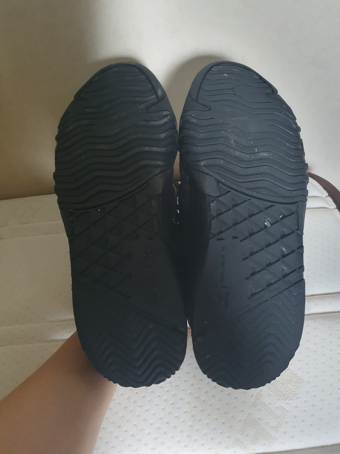 아디다스 알렉산더왕 EG4902 260 상품이미지4