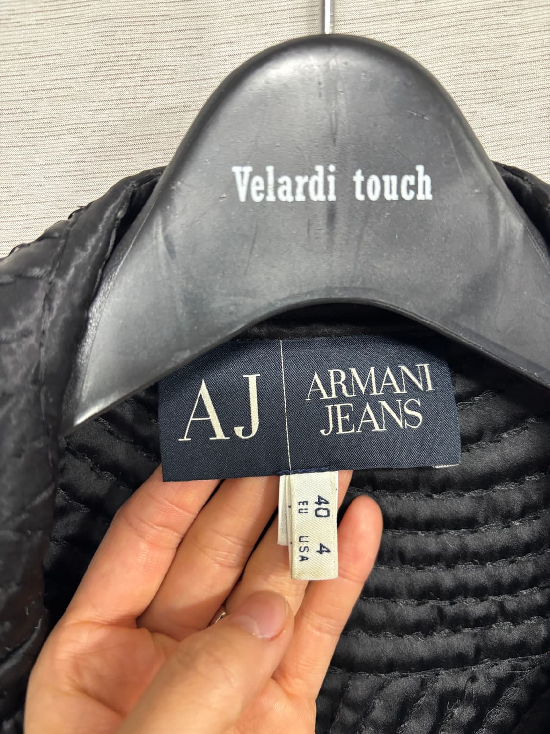 아르마니 진스 써큘러 퀼팅 자켓 여성44-55 상품이미지9