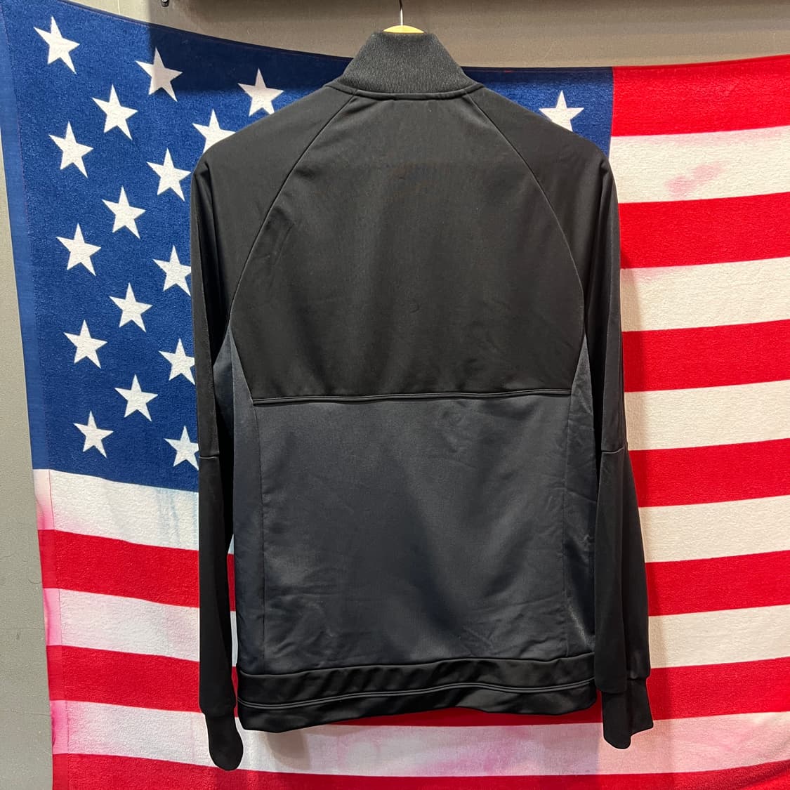 아디다스 블랙 트랙탑 상품이미지2