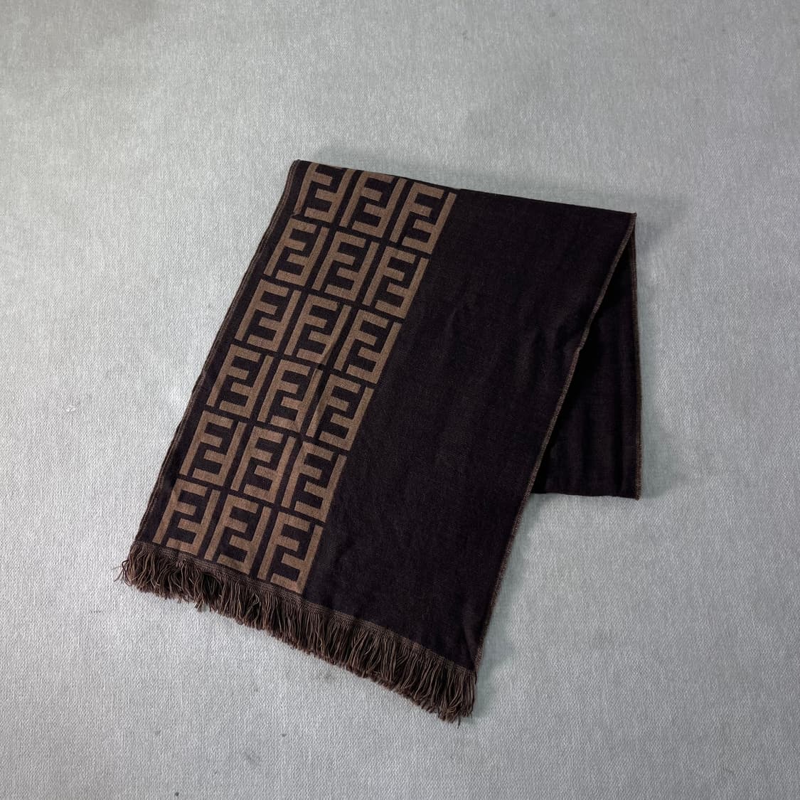 펜디 FF 주카패턴 울 머플러 상품이미지1