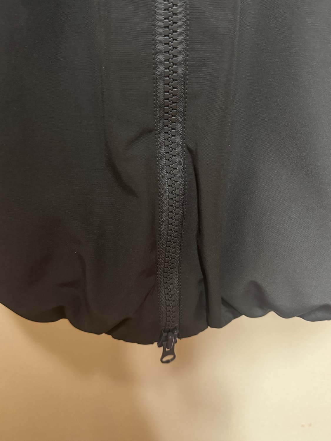 DANTON (단톤) 후드 다운 패딩 차콜 상품이미지3