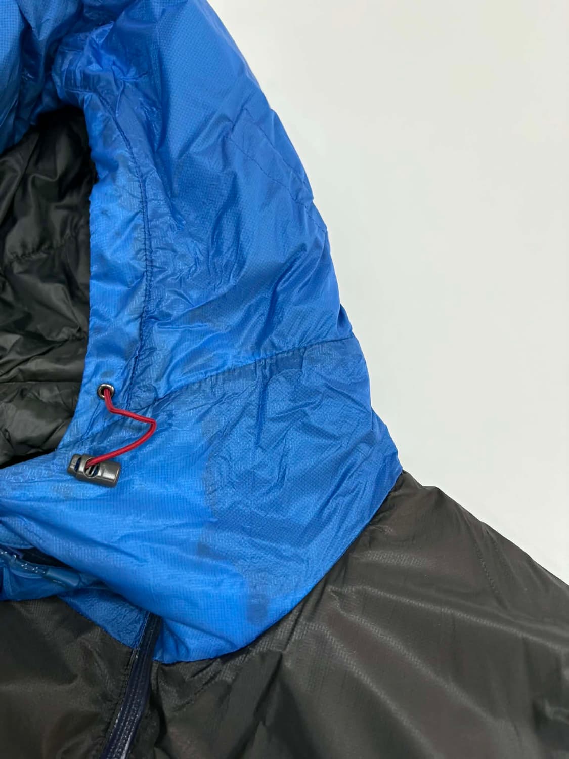 [L] 몽벨 플랫 아이언 후드 패딩 자켓 상품이미지6