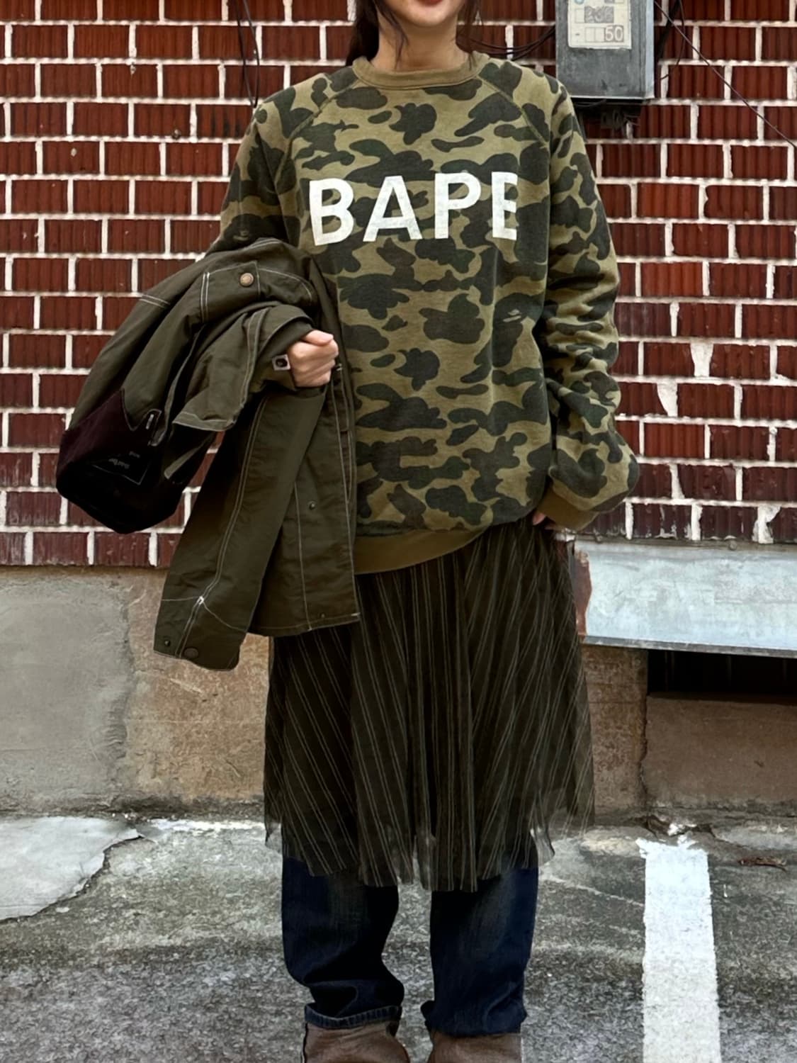 바버x앤드원더 자켓 샤 스커트 리바이스 팬츠 코디 상품이미지5