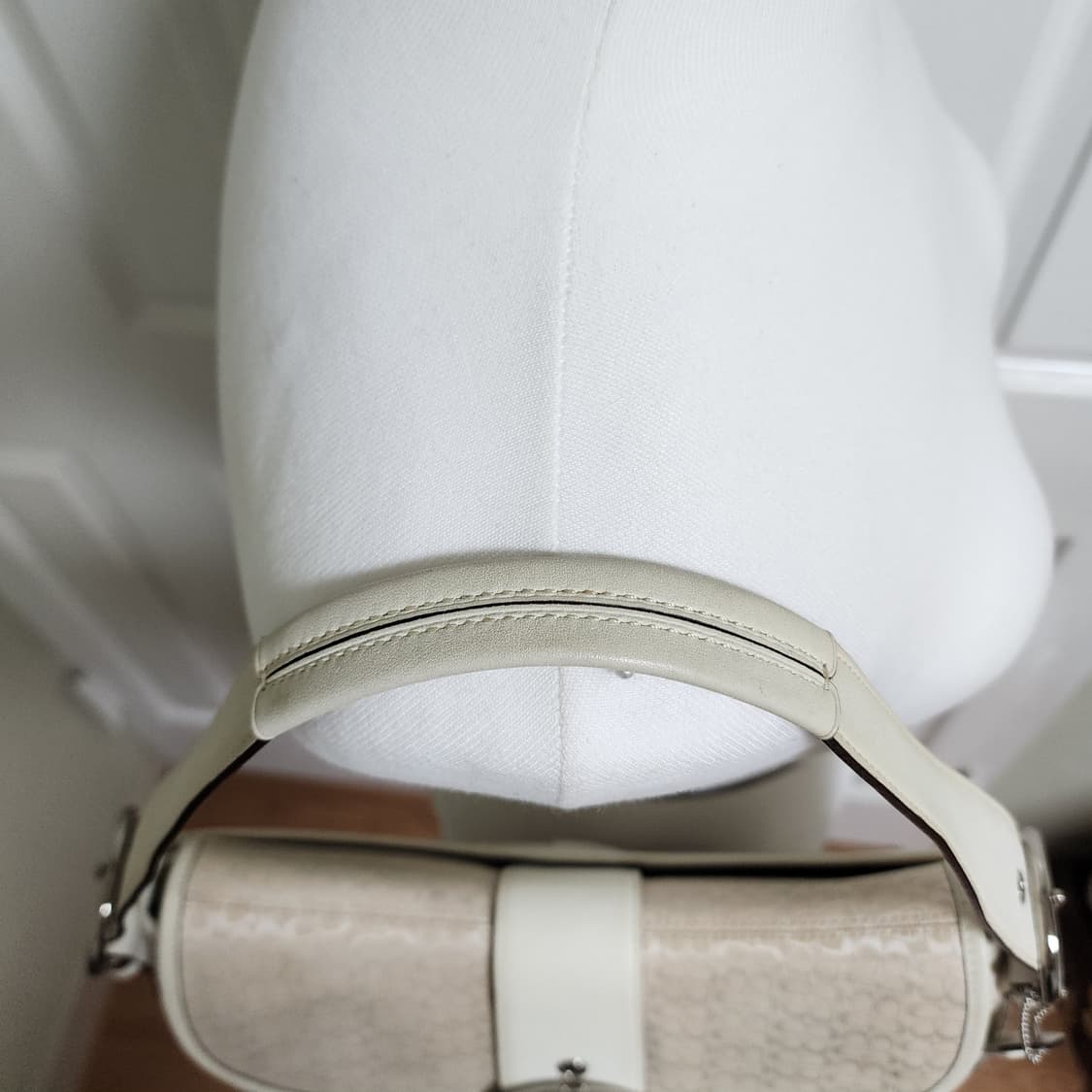 상태굿) 코치 소호 미니 플랩 숄더백 상품이미지3