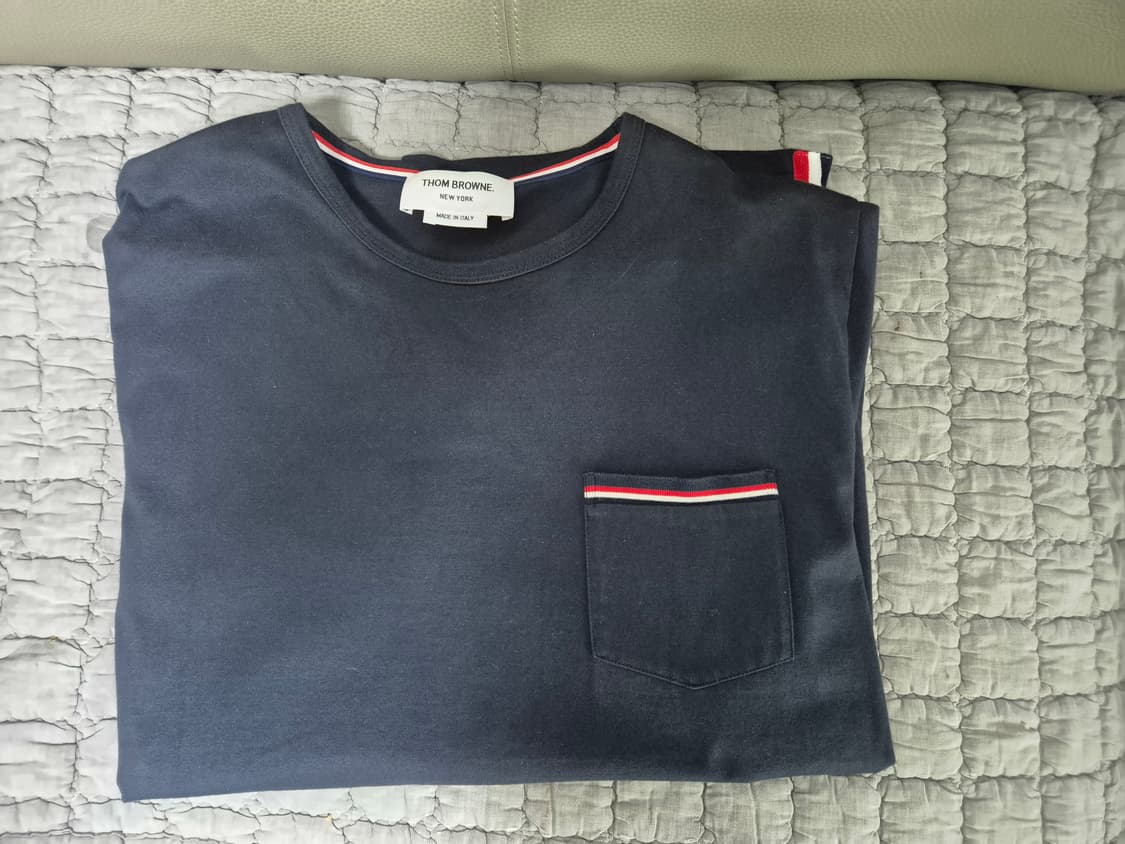 톰브라운 반팔티 상품이미지1
