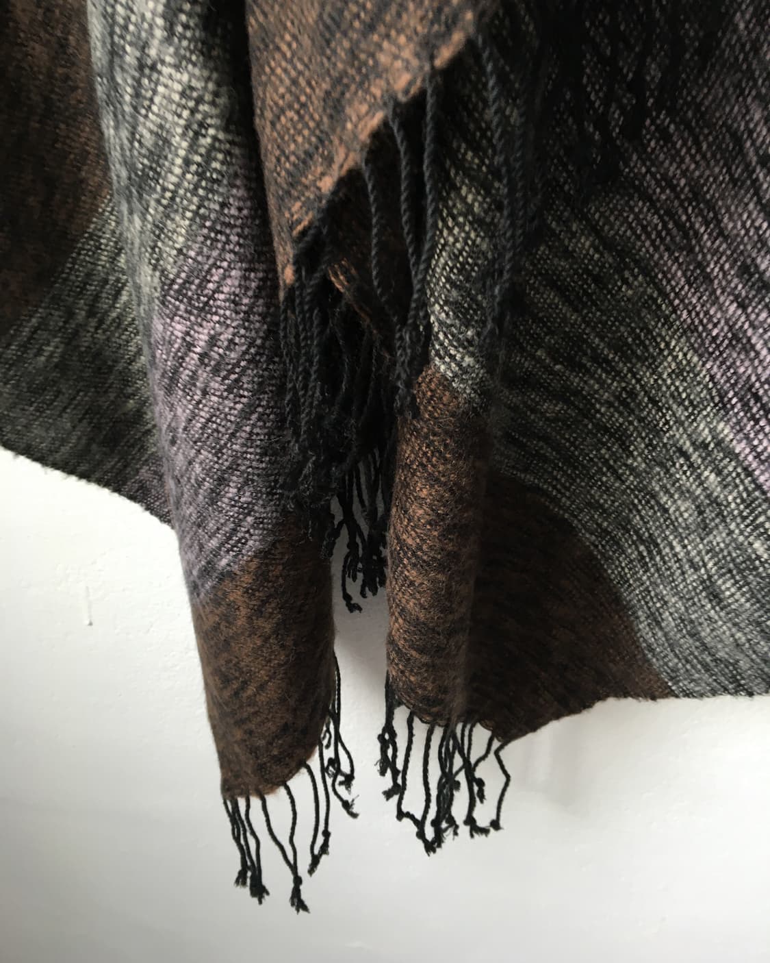 Fringe knit hood cape 상품이미지4