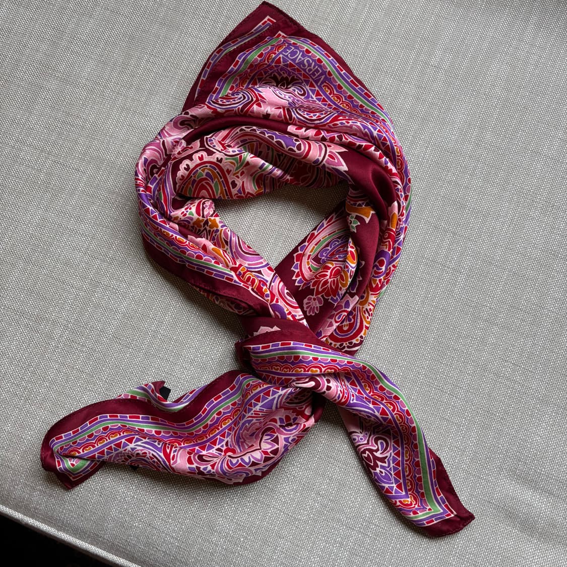 베르사체(Versace) 실크 정사각 스카프 상품이미지3