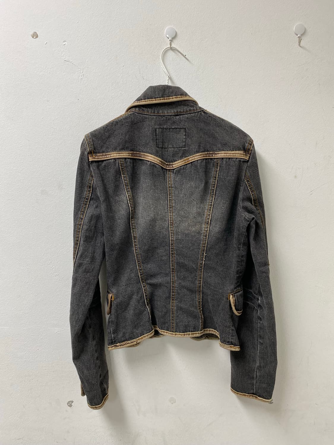 [BUONAGIORNATA] 00’s Design Grey Jacket 상품이미지6