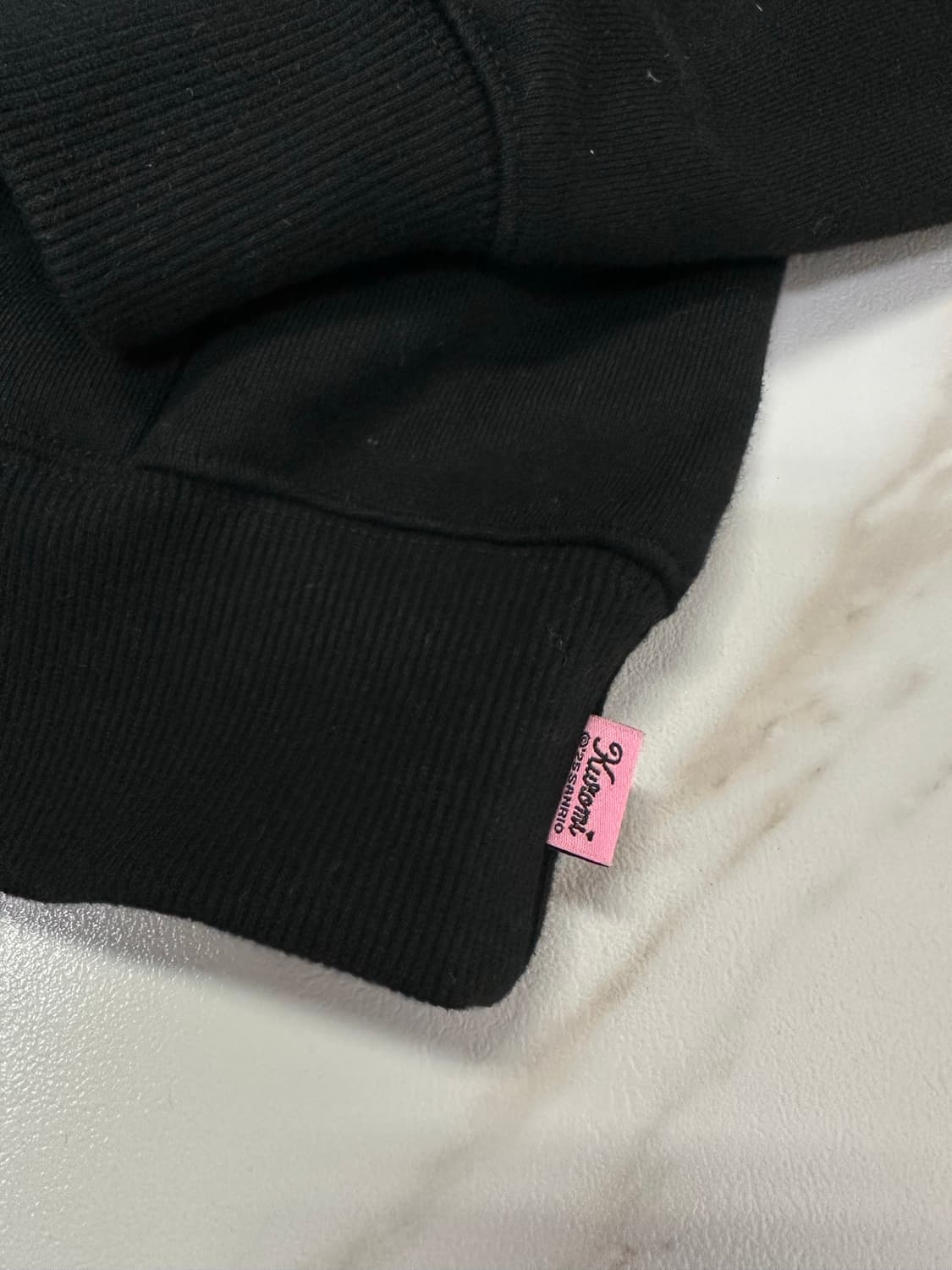 (L)아이앱스튜디오 쿠로미 후드집업 블랙 상품이미지6