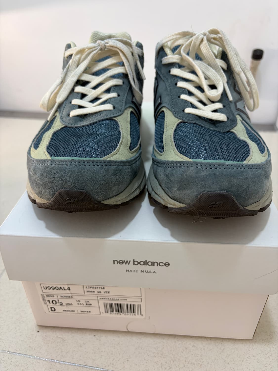 뉴발란스 x 오라리 990v4 메이드 인 USA 트루퍼 285 상품이미지2