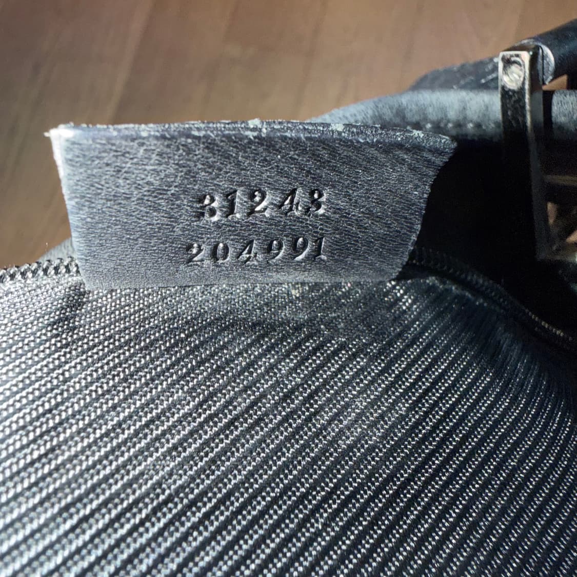 Gucci GG 모노그램 캔버스 블랙 토트백 상품이미지4