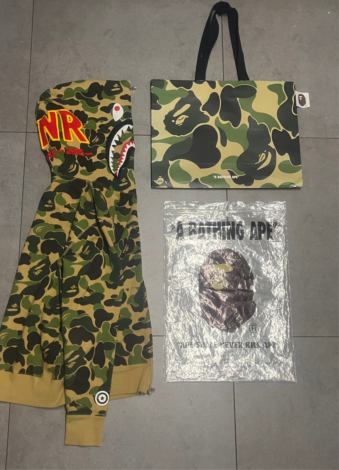 새상품급) 베이프 abc카모 녹계 그린 샤크 후드집업 상품이미지1