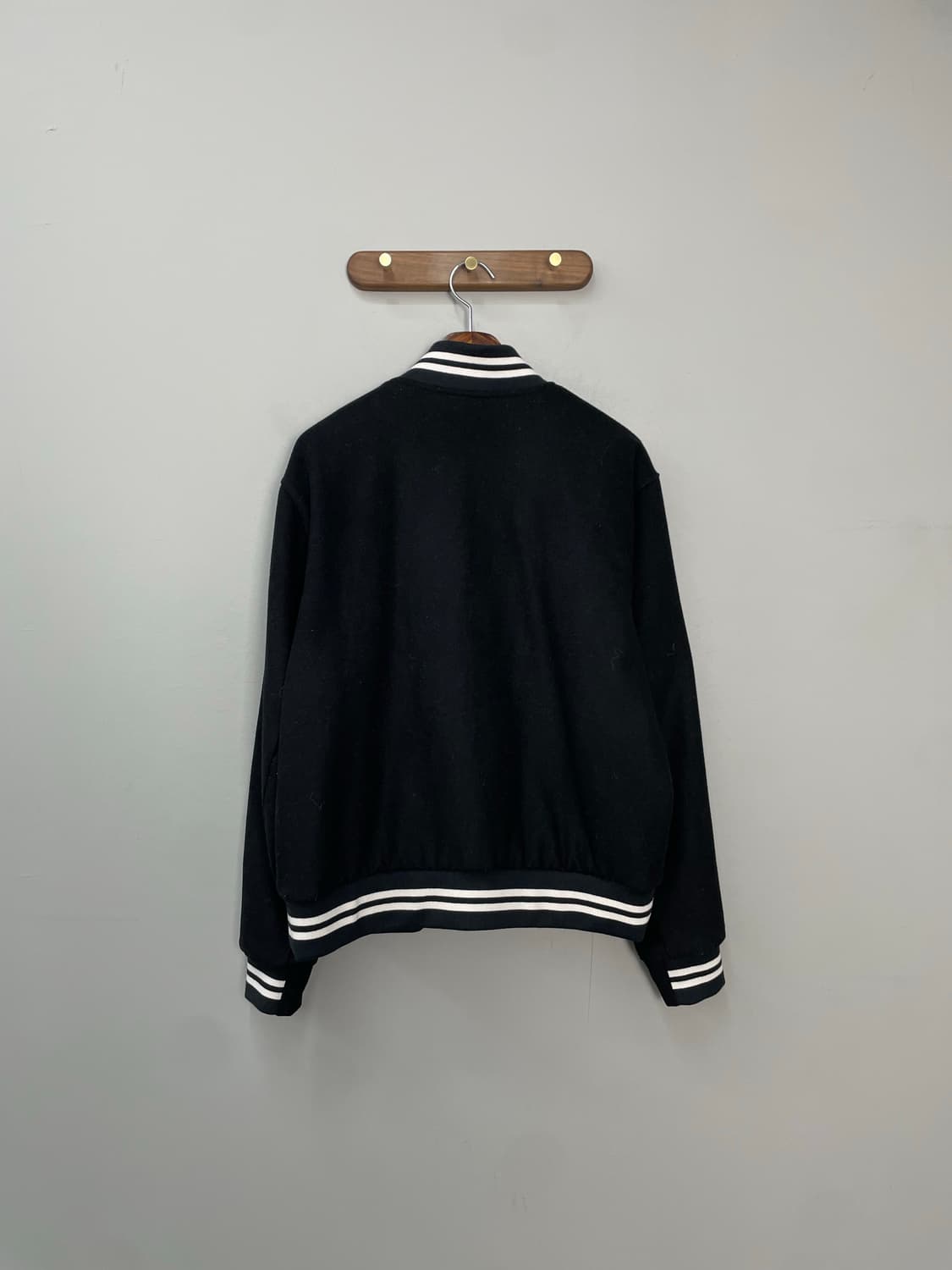 나이키 NSW 블랙 바시티 자켓 H1684 상품이미지4