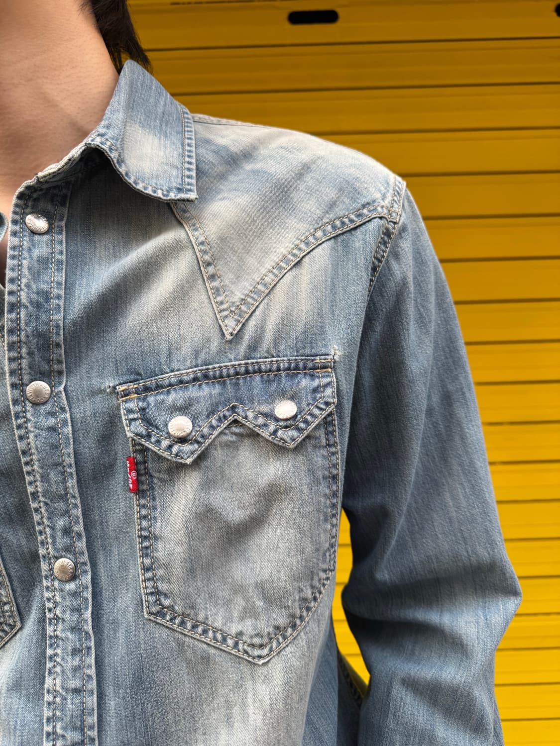 리바이스 빈티지 워싱 데님 웨스턴셔츠 상품이미지3