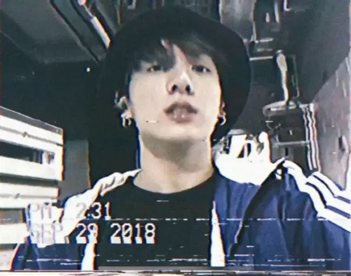 아디다스 올드스쿨 블루 누빔자켓 꾹디다스 bts 정국 새상품 상품이미지7