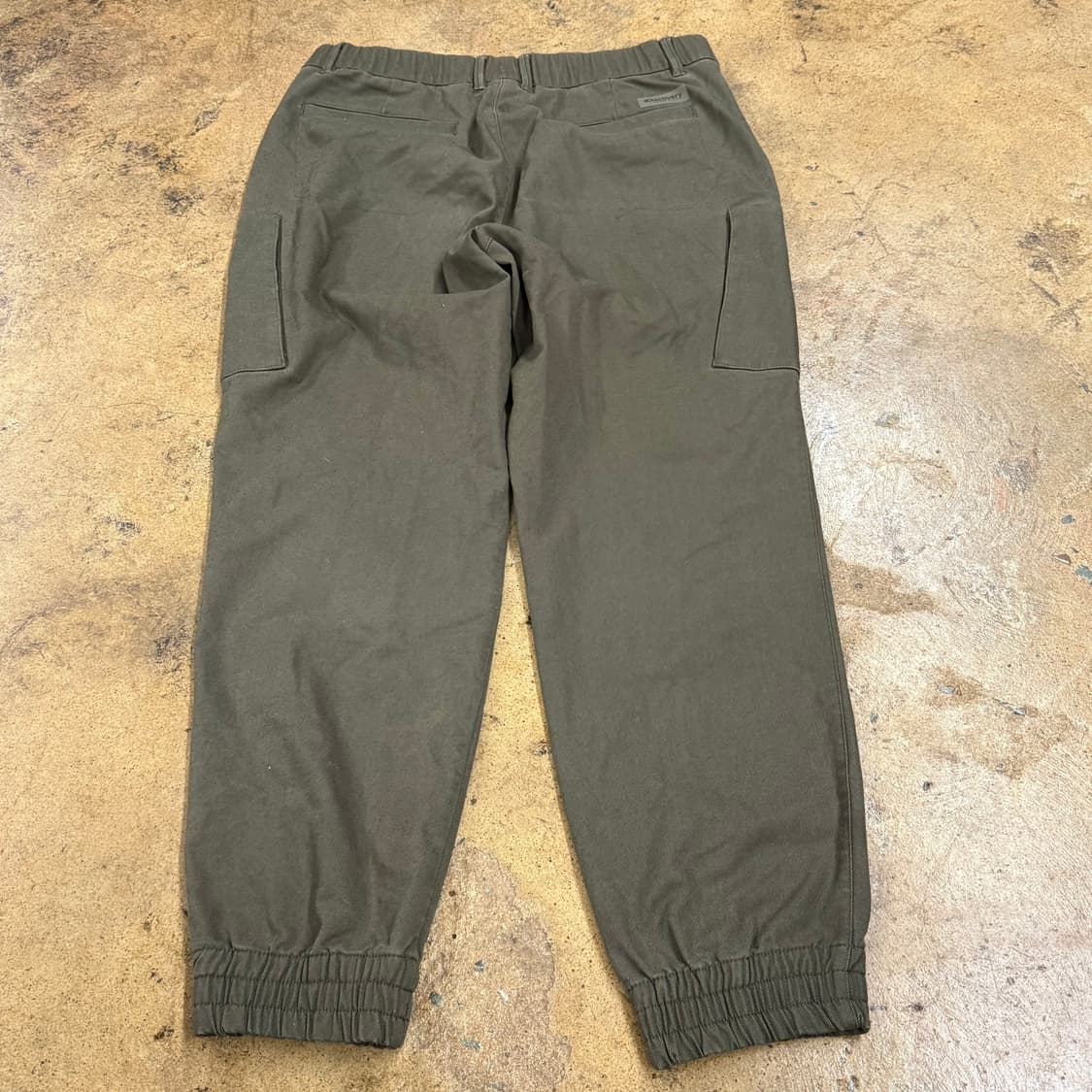 [정품/34] 디스커버리 카키색 면바지 카고바지 스타일 b16 상품이미지3