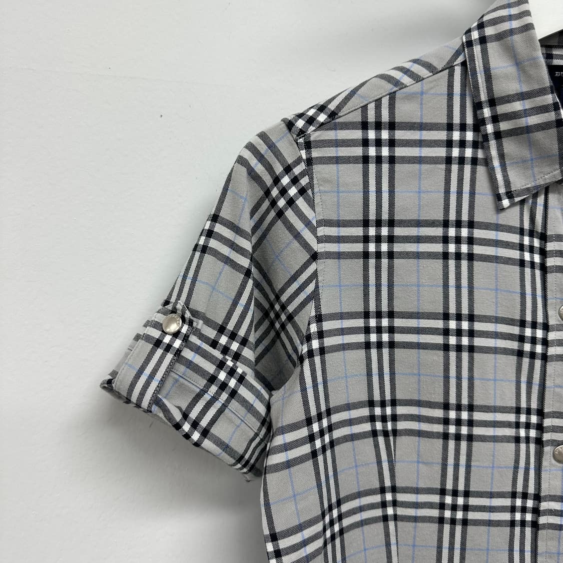 버버리 스냅버튼 하프 체크 셔츠 상품이미지3