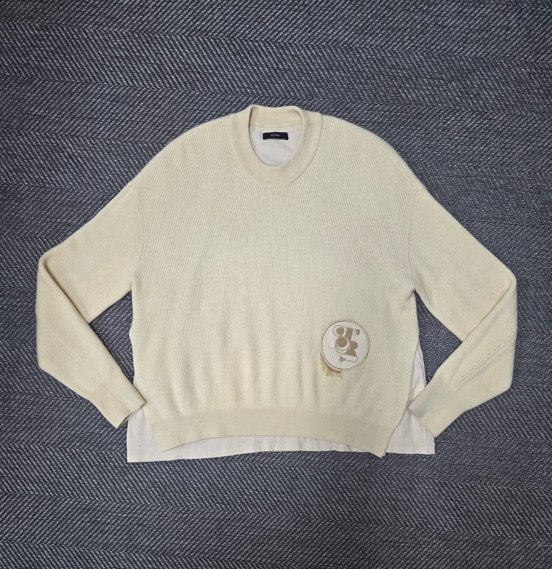 한섬 시스템 SYSTEM 아이보리색 니트티 상품이미지1