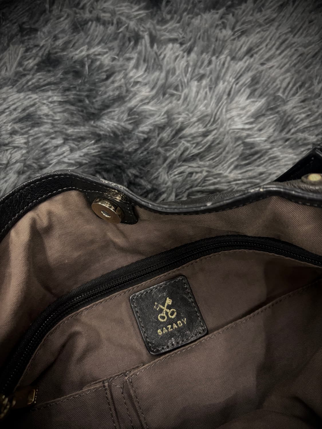 빈티지 블랙 레더 지퍼 디테일 숄더백 상품이미지6