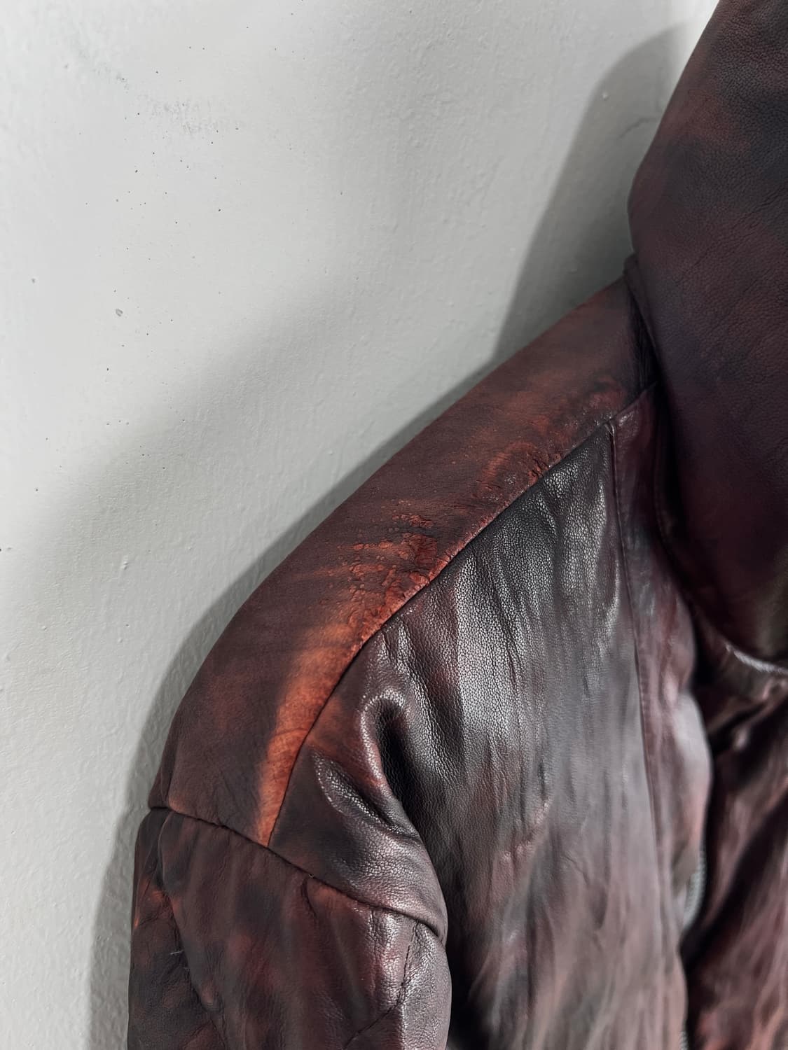 이사무 카타야마 백래쉬 쉽스킨 레더 다운 자켓 상품이미지10