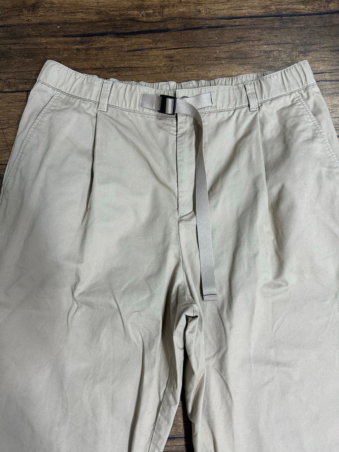 커버낫 25SS 베이지 밴딩 벨트 투턱 와이드 치노팬츠 32 상품이미지2
