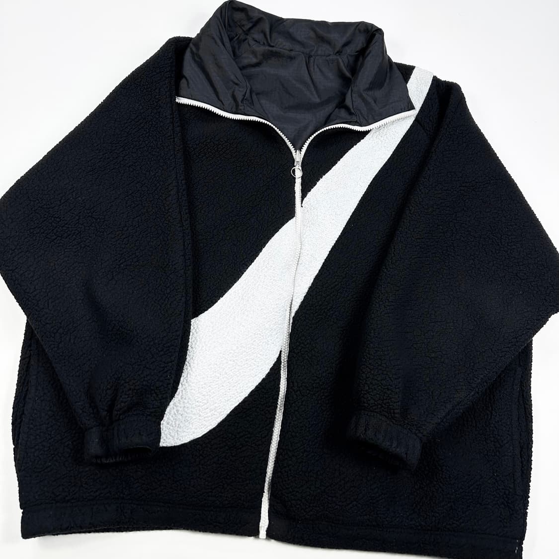 나이키 빅스우시 오버핏 양털 리버시블 후리스 실측L 상품이미지3